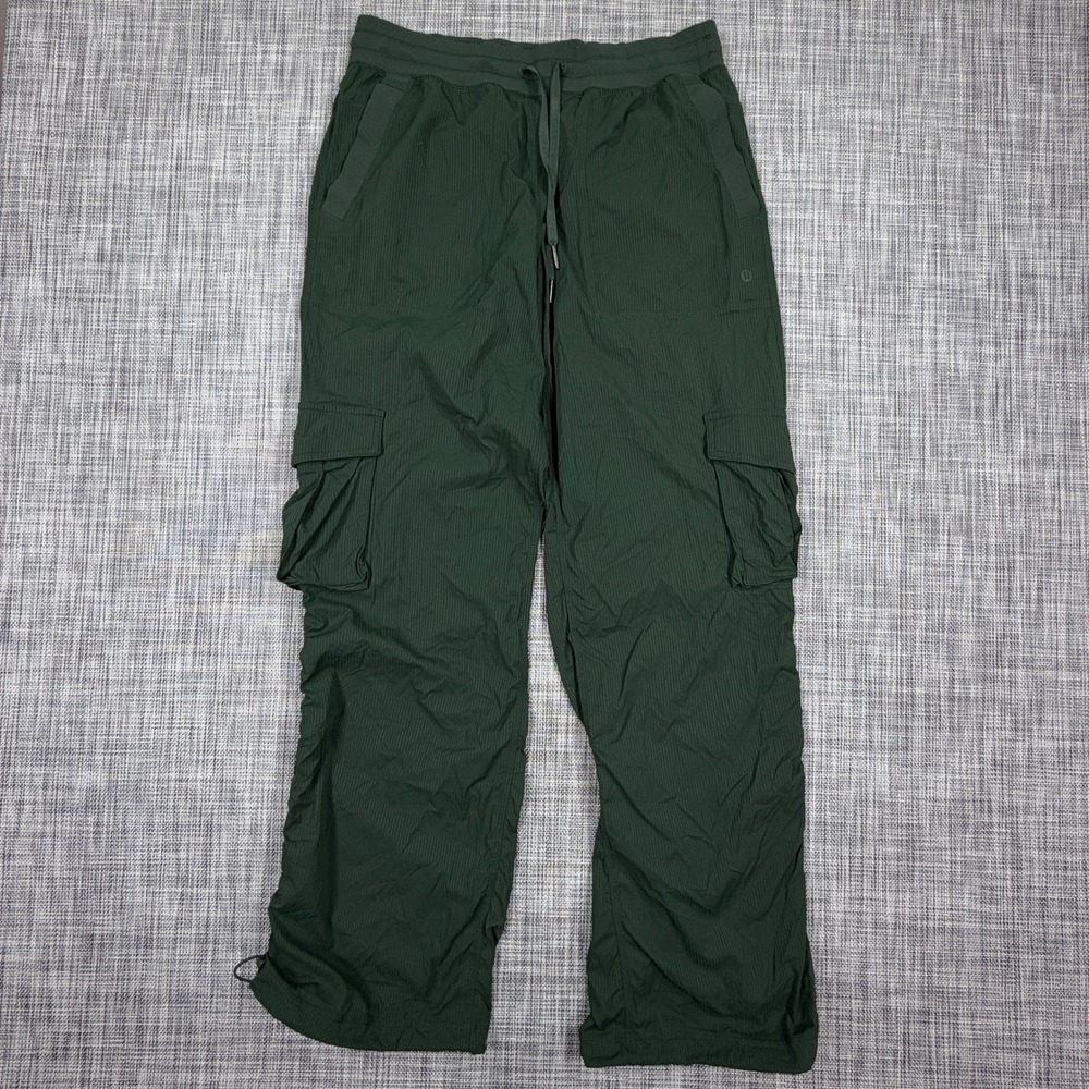 Lululemon Womens Cargo Pants M Green Dance Studio Relaxed Cinch Hem Drawstring